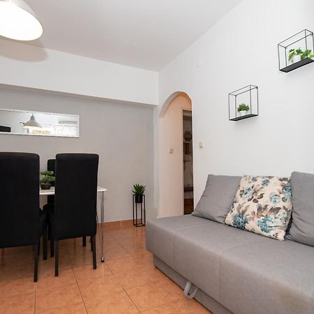 Apartment Josipa Гребащиця Екстер'єр фото