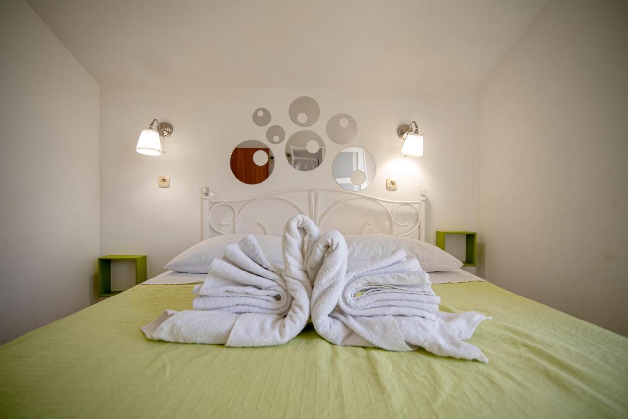 Apartment Josipa Гребащиця Екстер'єр фото