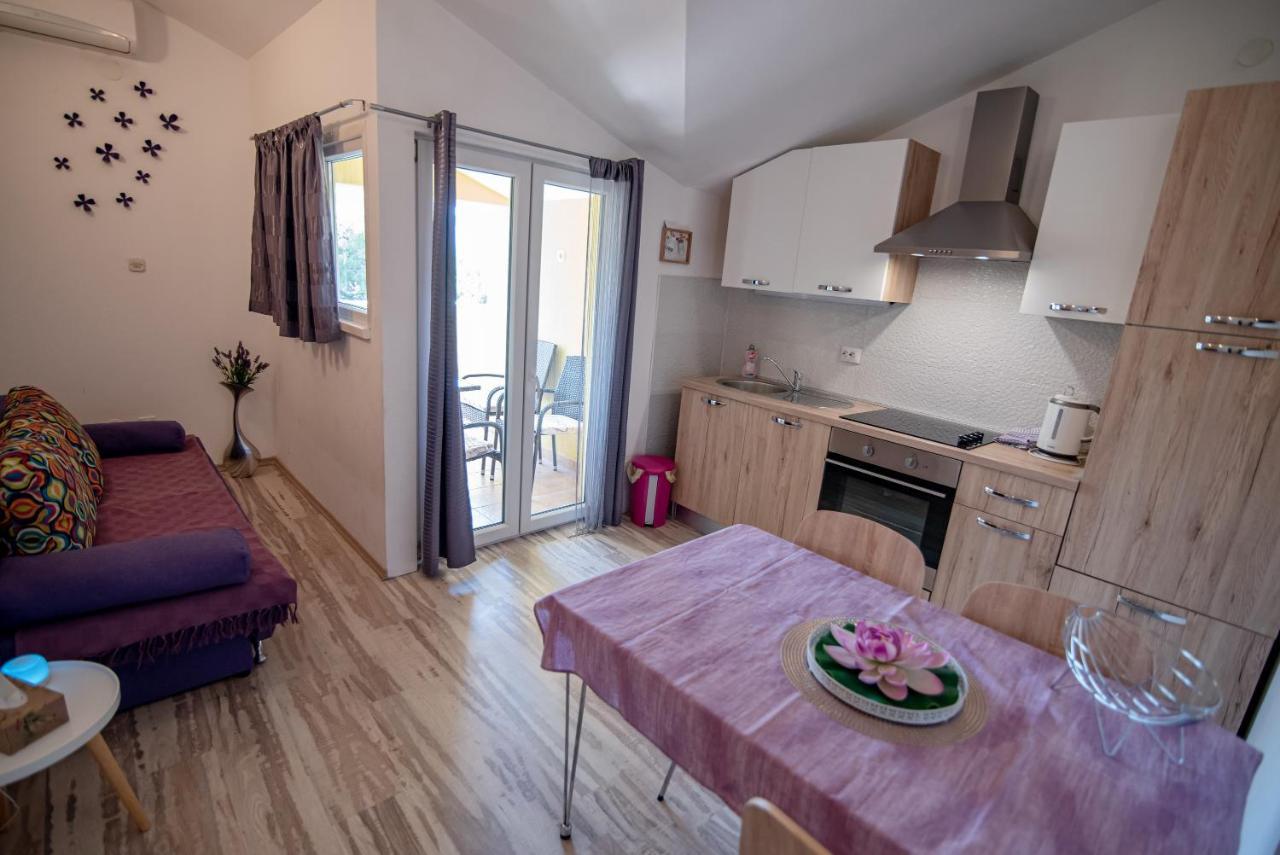Apartment Josipa Гребащиця Екстер'єр фото