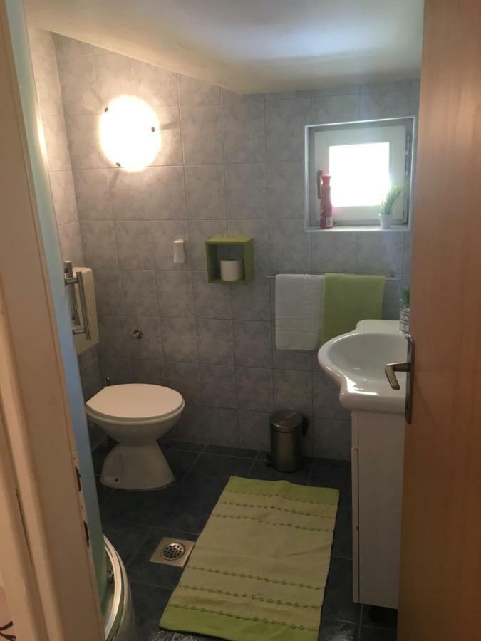 Apartment Josipa Гребащиця Екстер'єр фото